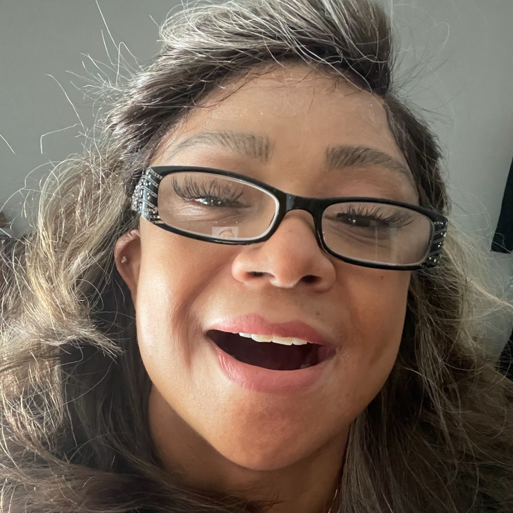 Meet your Posher, Ronda